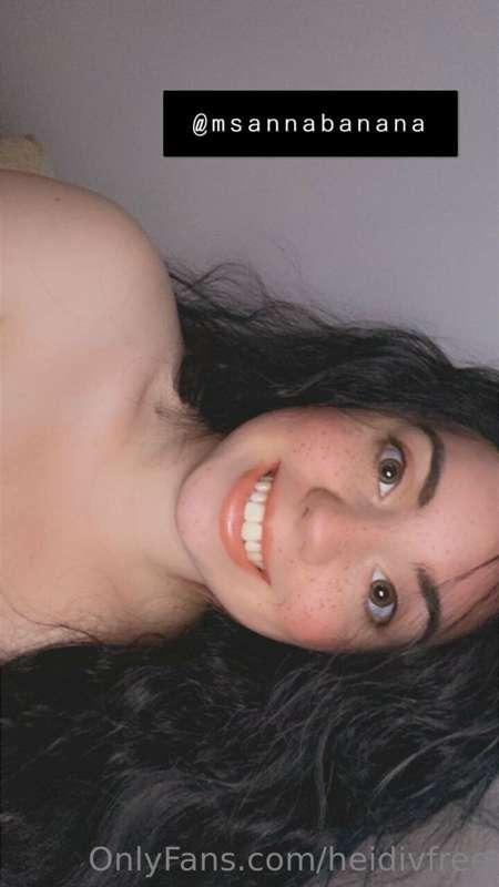 THIS CUTE FACE LOVES SUCKING DICK 💛💛
𝚊𝚗𝚍 𝚑𝚎𝚛 𝚊𝚌𝚌𝚘𝚞𝚗𝚝 𝚒𝚜 𝚏𝚛𝚎𝚎..