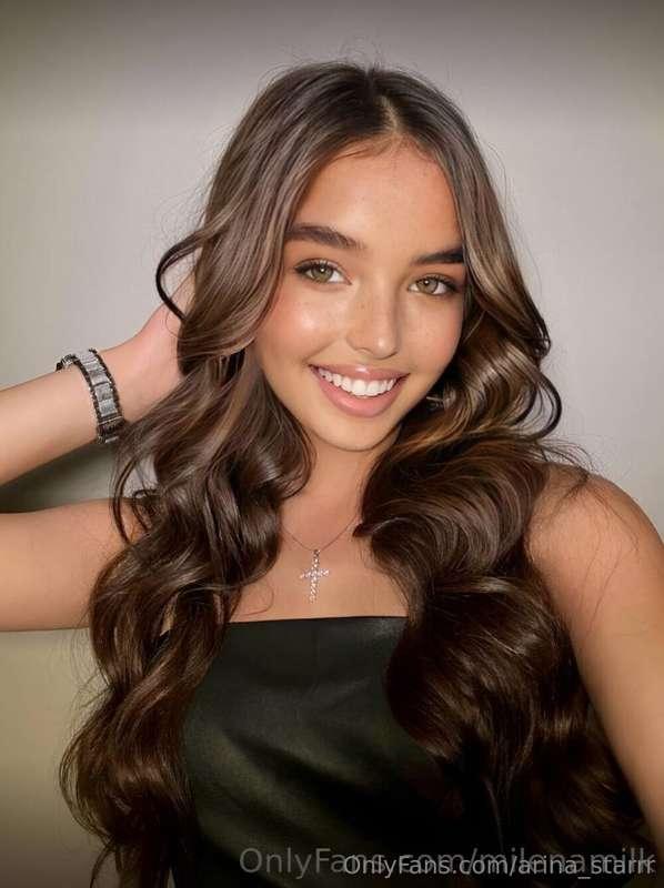 𝐅𝐑𝐄𝐄𝐄 𝐒𝐔𝐁𝐒𝐂𝐑𝐈𝐏𝐓𝐈𝐎𝐍 🟢CLICK HERE - @milenamilk🟢 This cutie is ..