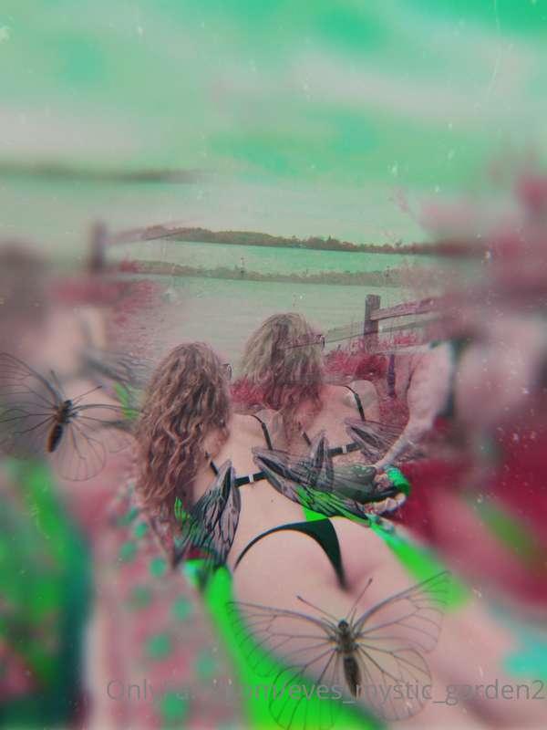 Tanning my cheeks 😜 (on a cloudy day of course lol)