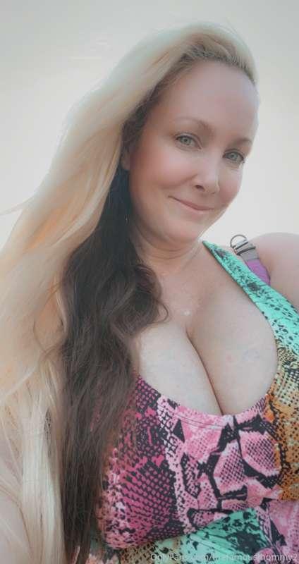 thefamousmommy2 image #0