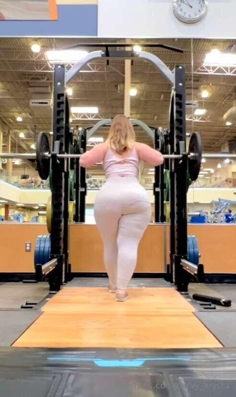 More Gym shots coming! What turns you on the most?😍