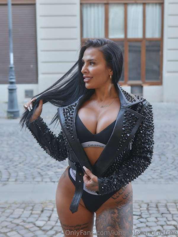 Leather jacket on, panties teasing 😏🔥… imagine how they look..