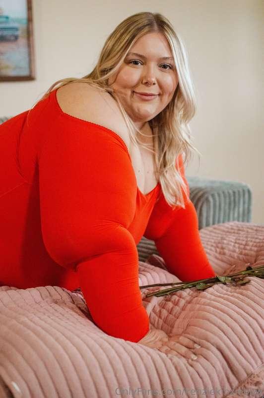 kenziekinziebbw image #0