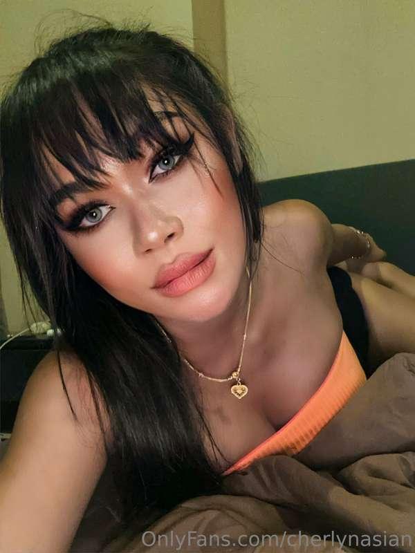 Do I look sexy? 😈