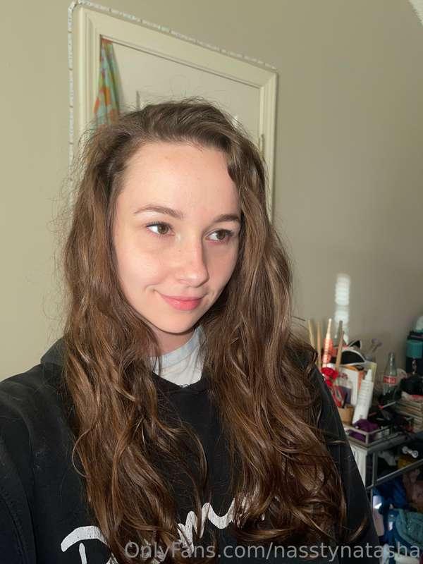 can I give you afternoon head?? just got home from a long da..