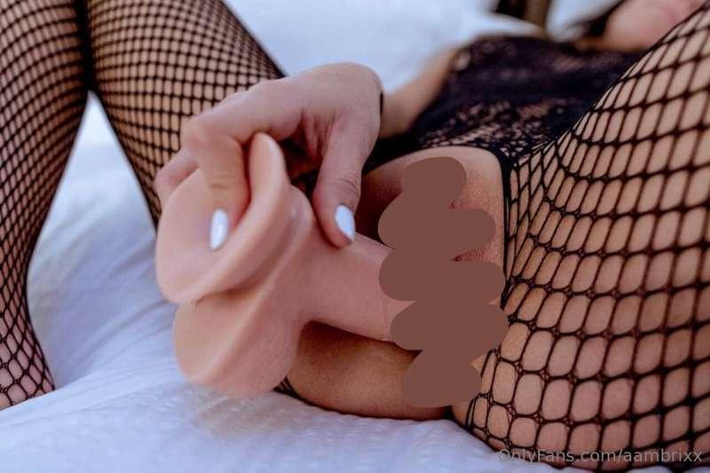 aambrixx image #1