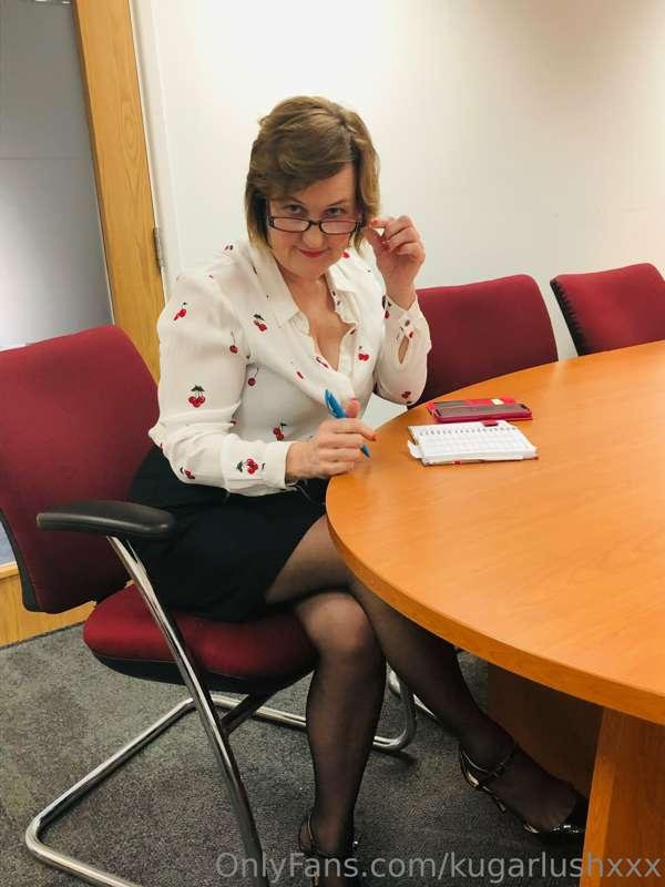 Lush kugar at the naughty board room meeting