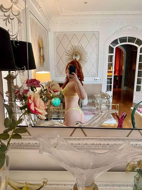 a little tease never hurt nobody 😋