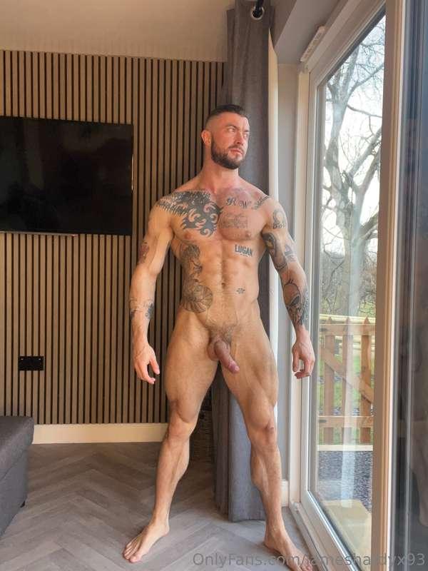 Who wants to be my valentines ?! ❤️