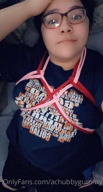 Did you know I can tie myself? Fun fact! I just need more co..