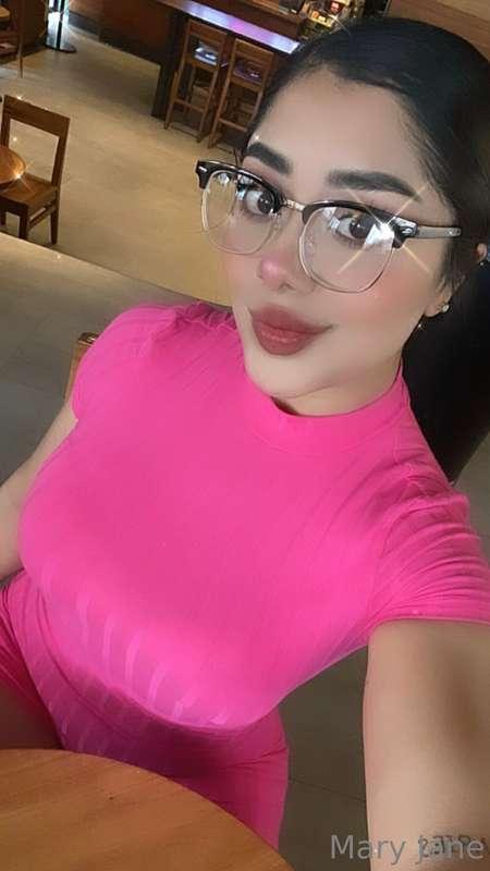 Carita ángel por fuera diabla por dentro 🥵🥵🥵 
Quieres ver má..