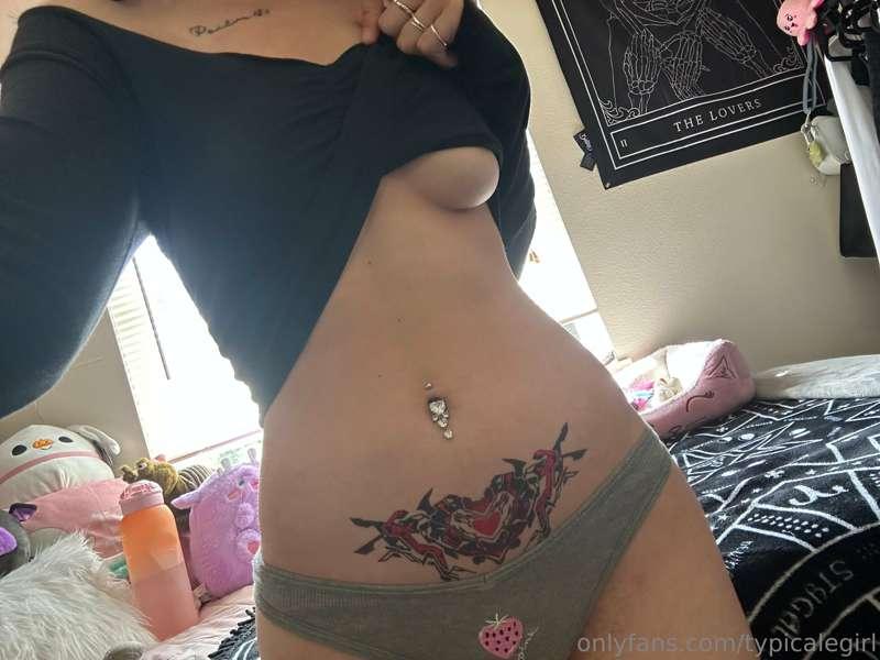 typicalegirl image #0