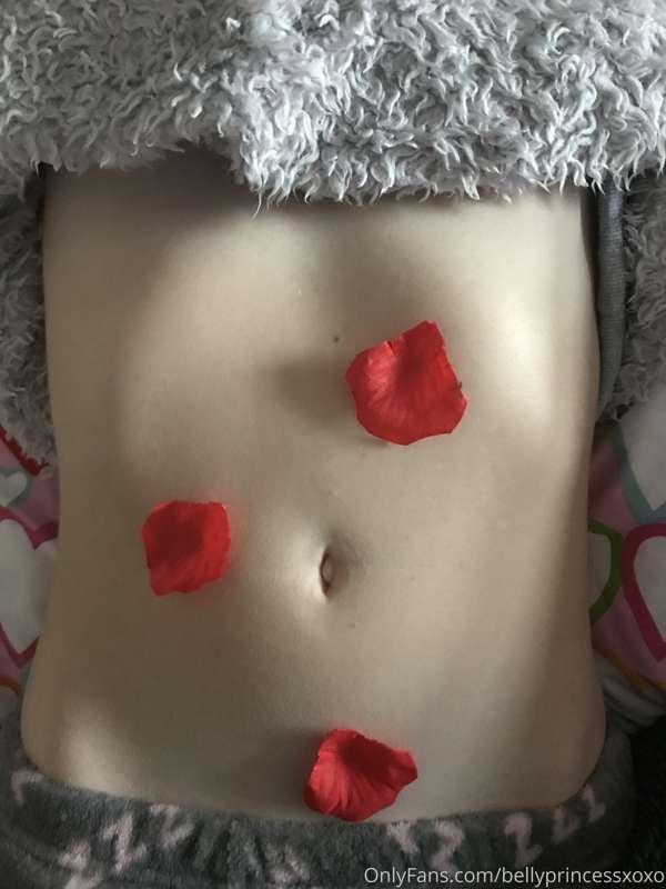 Rose petals 🌹