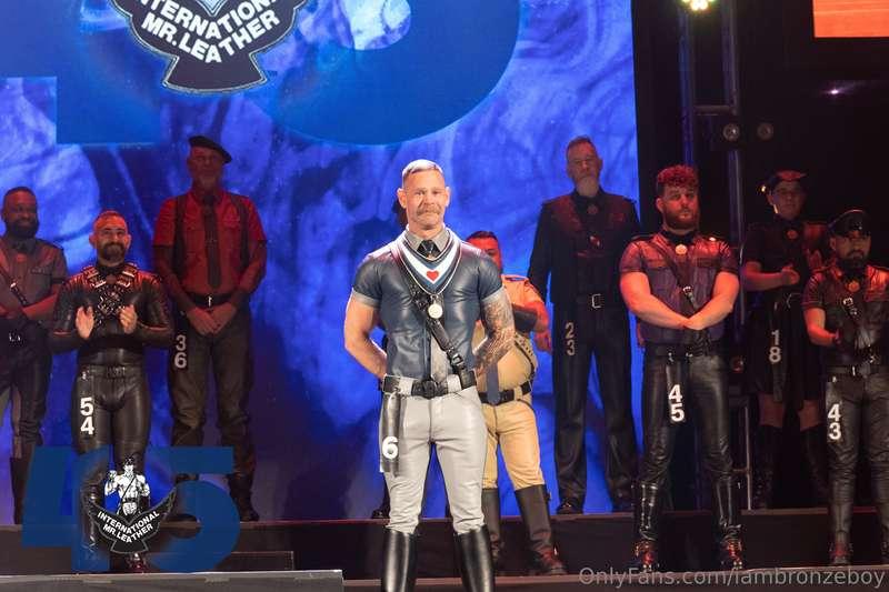 iambronzeboy image #1