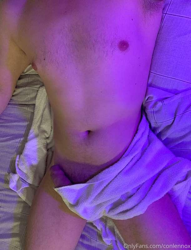 Fresh out the bath, you could polish my dick for me though i..