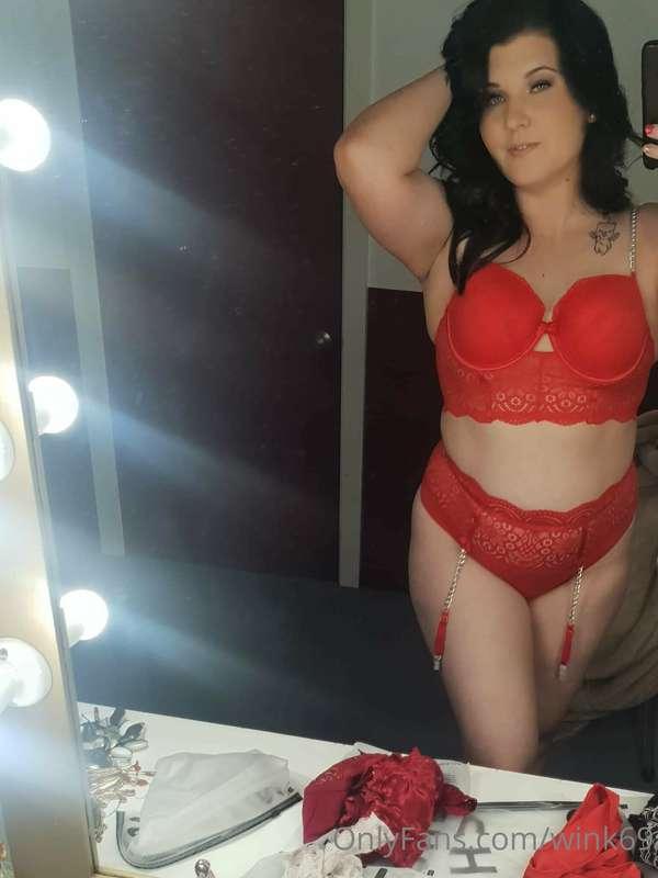 This is my girlfriend check out her hot 
Hot pics and vids w..