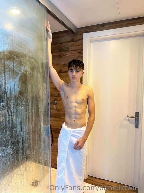 danielxtwink image #0