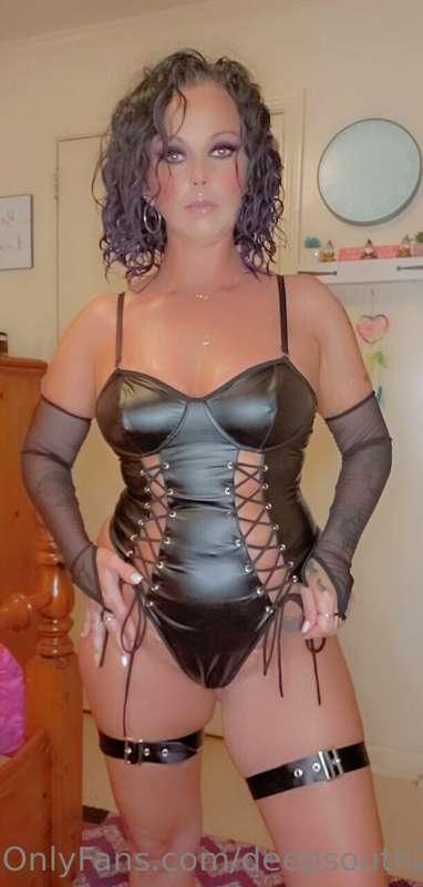 Good evening y'all!
Momma is looking for a DADDY to play wit..