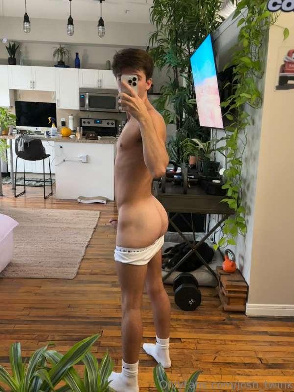 josh_twink image #1