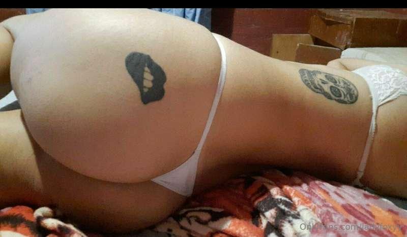 😋😋 free free free 😋😋
🤤 ❤️‍🔥💦 Latina woman!! subscribe baby 💕..