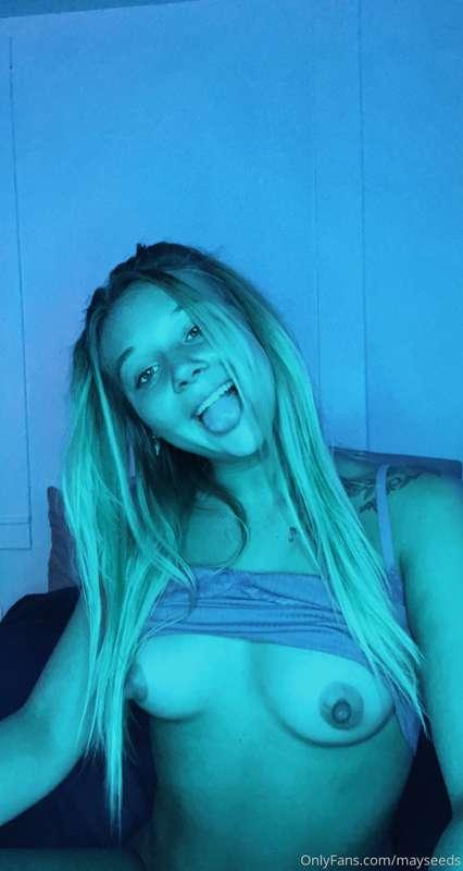 Blue💦💙🦋🐳🈳🌐🌀🫐