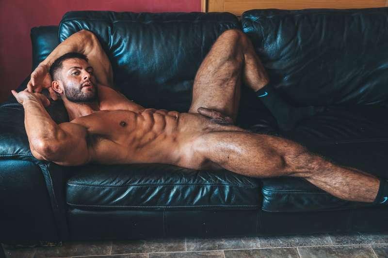 I GOT MY PHOTOGRAPHER TO FILM ME WHILE I WANK AND CUM ALL OV..