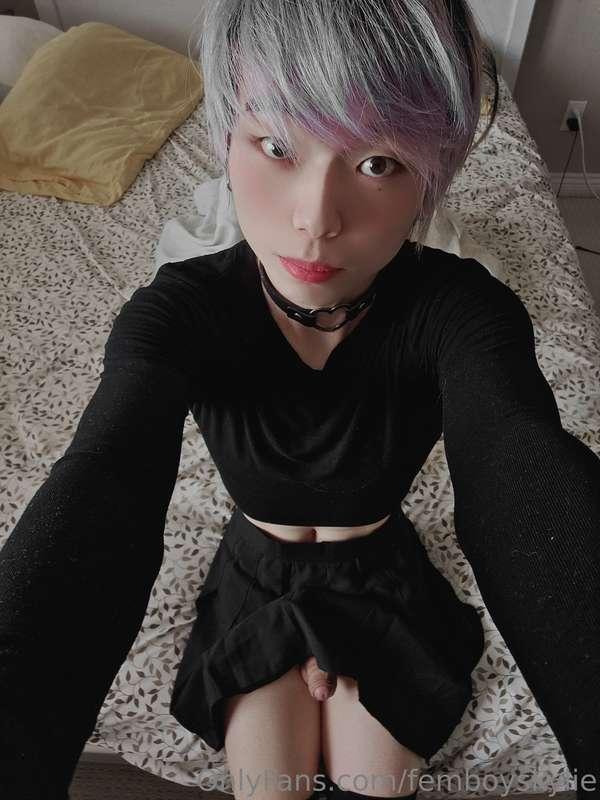 Oops its poking out ~