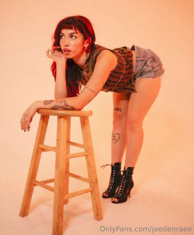 Perfect position for.. (finish my sentence) 😈