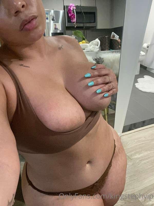 Need you to come and "CARESS THE TITS'' for me baby🙈... you ..