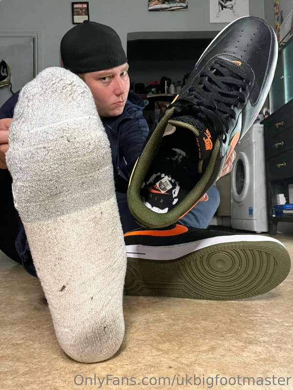 Do these smell strong to you already?