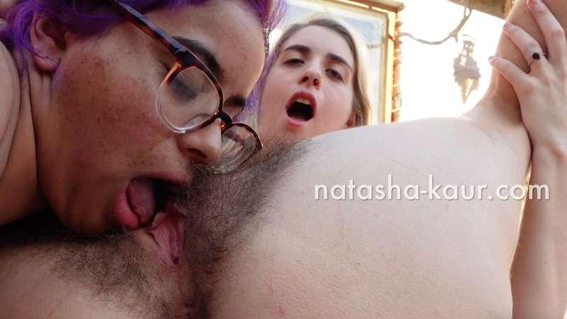 Outdoor Pussy Eating and Dildo Fuck
Full Video: https://fansly.com/post/550719682533928960

@PearlSage and I LOVE to eat out one another’s hairy pussies. We both lick one another’s clit, taking turns until each of us cum hard! We also have our glass dildo to play with that we use to keep the fun going. This is an amazing lesbian scene you don’t want to miss!

#pussyeating #bush #outdoor #dildo #lesbian #lesbians #hairygirls #hairypussy #girlongirl #orgasm #moaning #public #hairy #hairypits #interracial #Indian #hairyarmpits #cunnilingus 