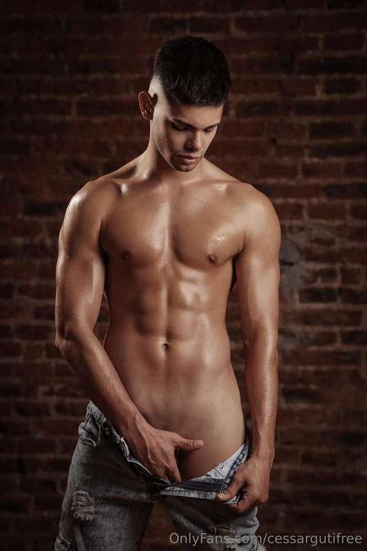 FREE VIP ONLYFANS😈⬇️Click And Claim It Fast!!⬇️https://onlyf..