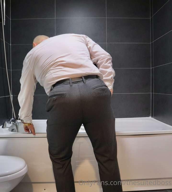 thesuitedboss image #11