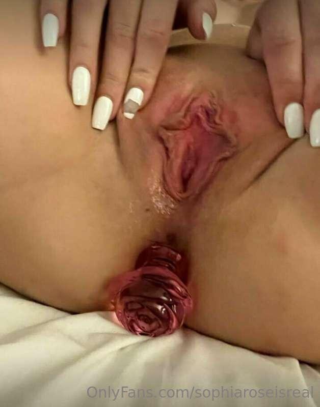 All my porn for sale is listed right here! CUM💦 and get SUM!..