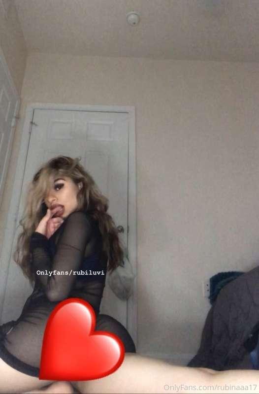 You know what to do to unlock the full pic 🙄