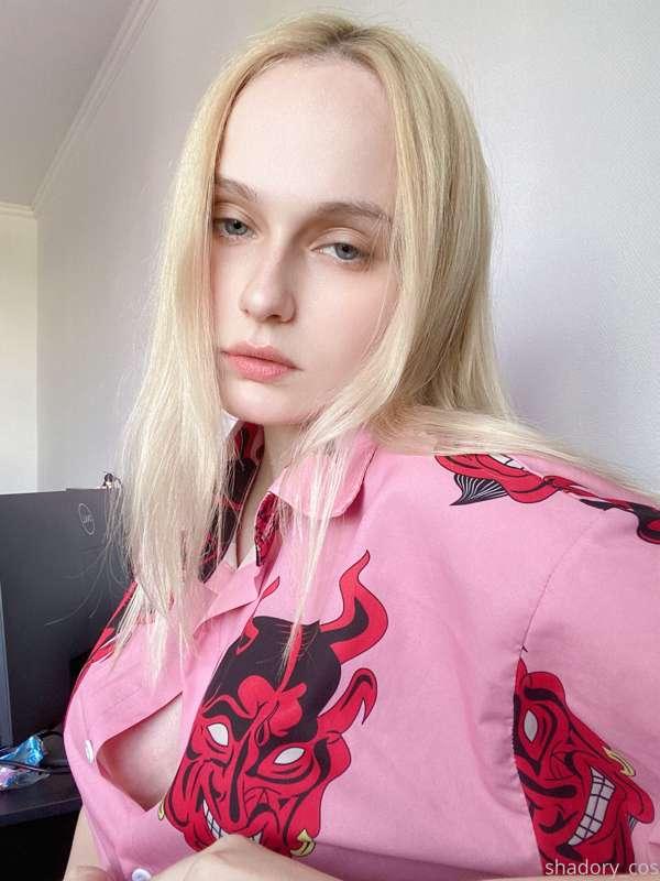 Good morning! 👋😲 It's less hot today than yesterday, so I ca..