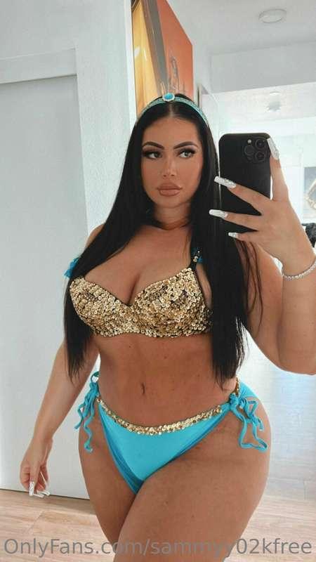 Check my VIP page @sammyy02kvip 😈