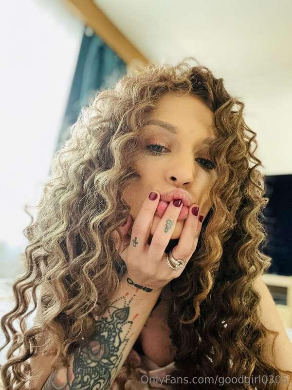 💥😈@katarinakiss😈💥Hey baby! ✨I am new at this and I just want..