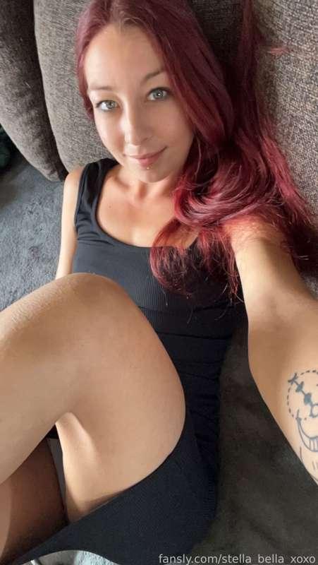 Todays outfit 🤓

I’ve got fluffy socks on cos my little feets are cold 🥶 

#fyp #socks #feet #dress #horny #slut #tattoo #redhead 