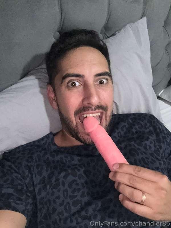 Quise empezar a probar mi nuevo juguetito! Dolía cuando entr..