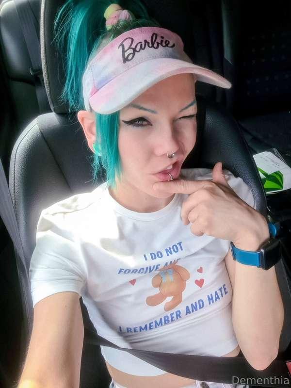 Ohaio!  Slightly dumb cuuuz reasons, halp! 👉👈