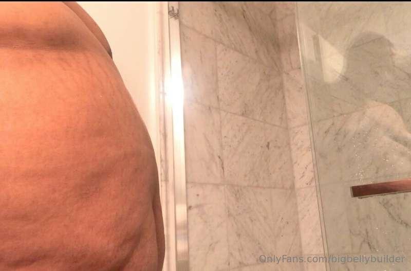 Too big to squeeze into the shower 😅😈 Video coming soon