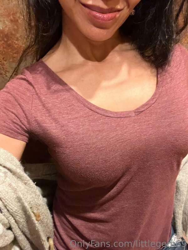 Out and about today. 💋