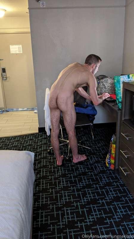 hungoakland image #0