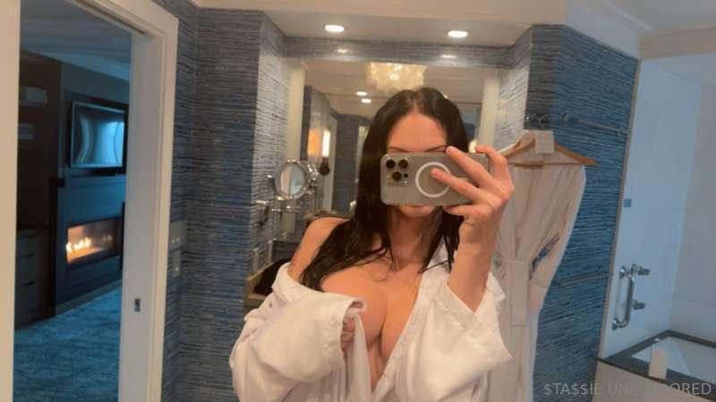 🎙️ Rich whore voice, just for youI recorded something that'l..