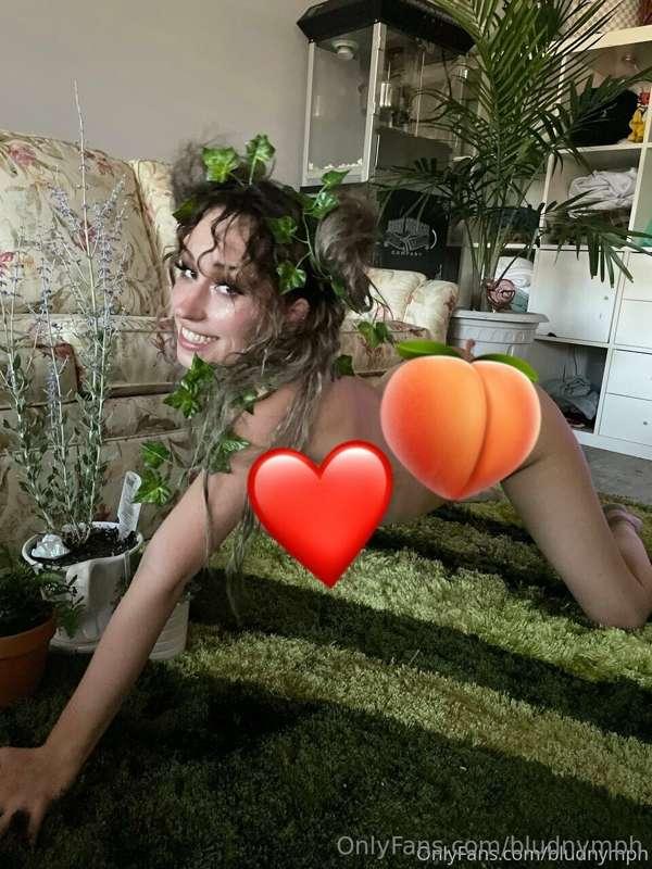 ***totally topless*** **face down ass up** so u can admire *..