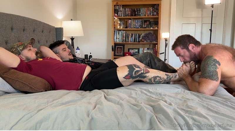 Taking care of my boys @xrustytaylorx and @gadgettvonwoof wi..