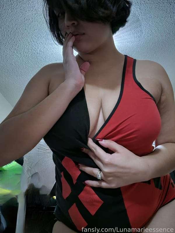 lunamarieessence image #6