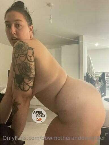 Bend me over babe 😘