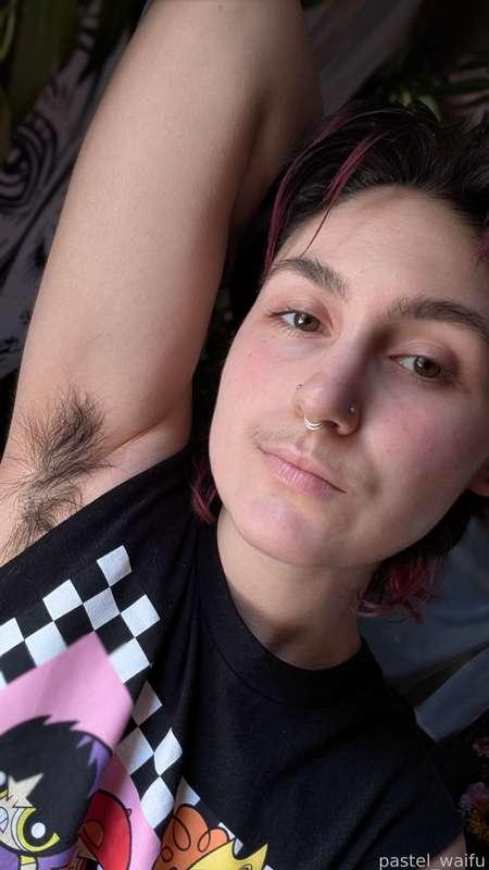 still a lil sick today, but definitely feeling better! 
i added a lil makeup to my stache and darkened my brows for a more masc feel today c: